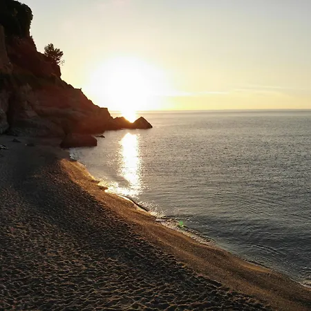 Superiore A 950 Metri Dal Mare