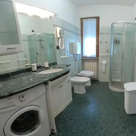 Superiore A 950 Metri Dal Mare Apartment Albisola Superiore