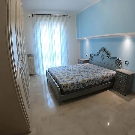 Apartment Superiore A 950 Metri Dal Mare